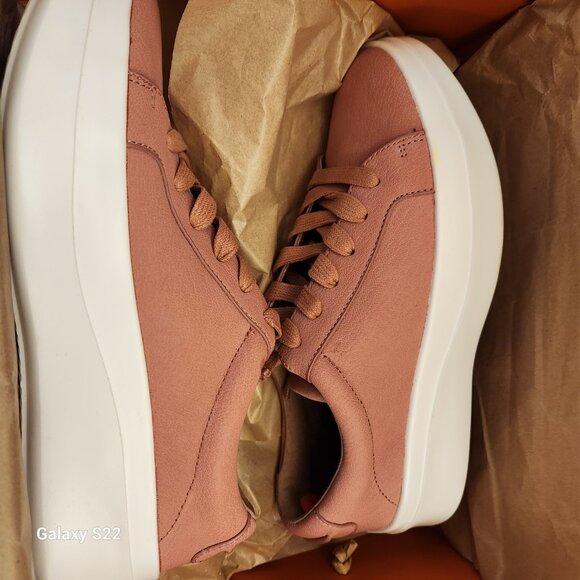 Gentle Souls Rosette " Pink Clay" Platform Sneakers. Size Various. NWT. - Picture 10 of 11